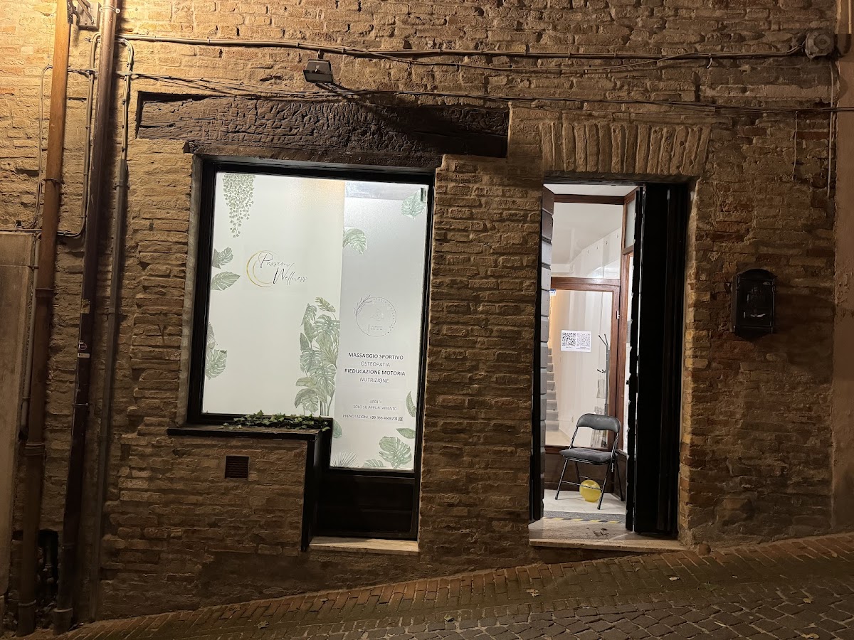 Passion Wellness | Massaggio osteopatia e Corsi di massaggio sportivo