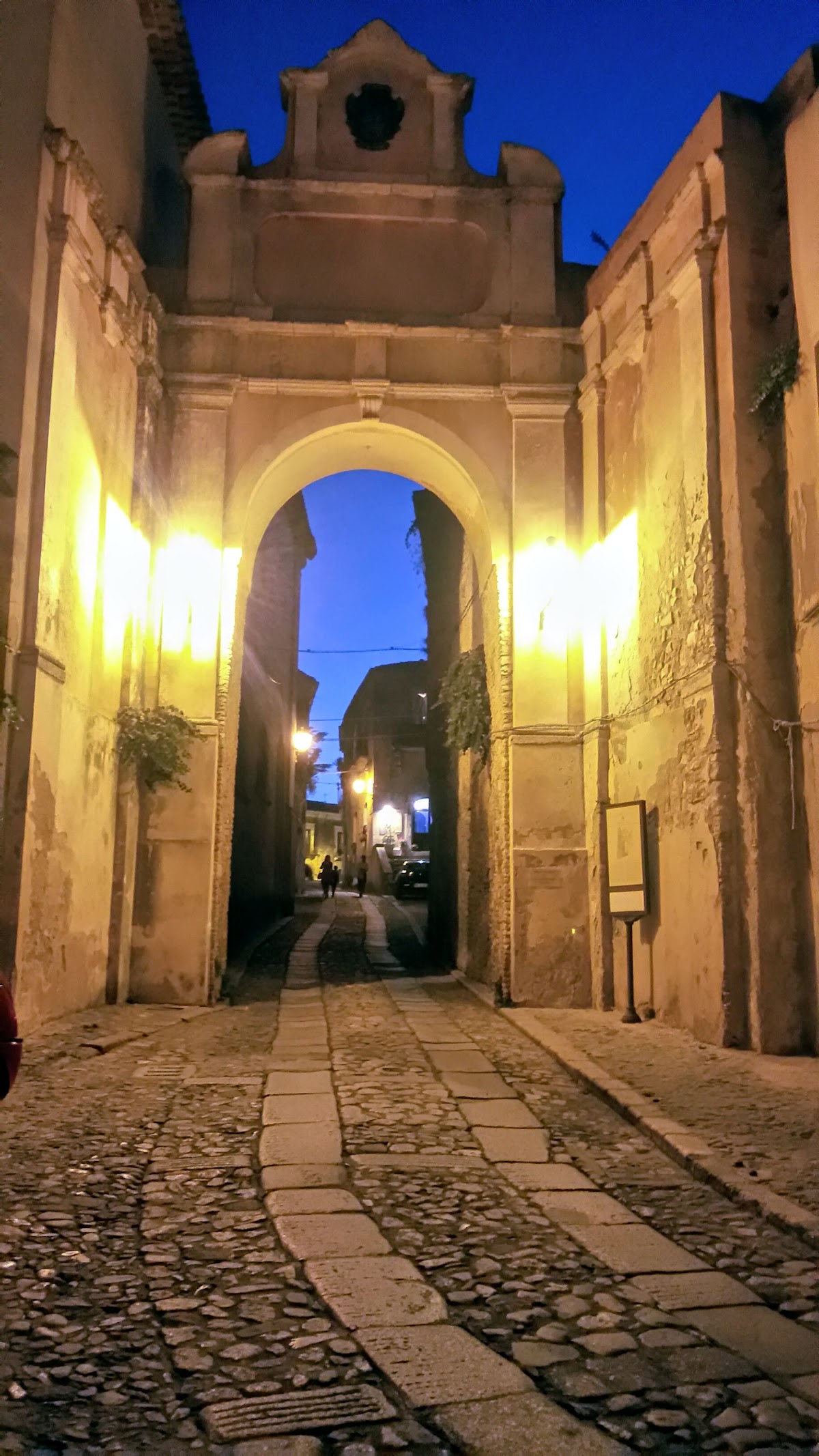 Porta del Sole — Punto di interesse a Gerace, Reggio Calabria