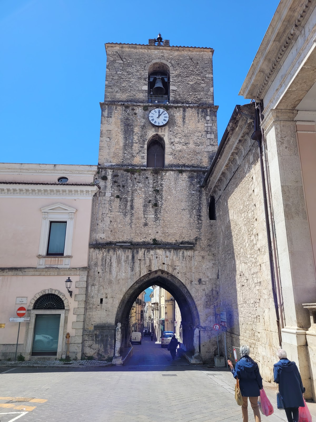 Arco di San Pietro C 1 — Punto di interesse a Isernia, Isernia