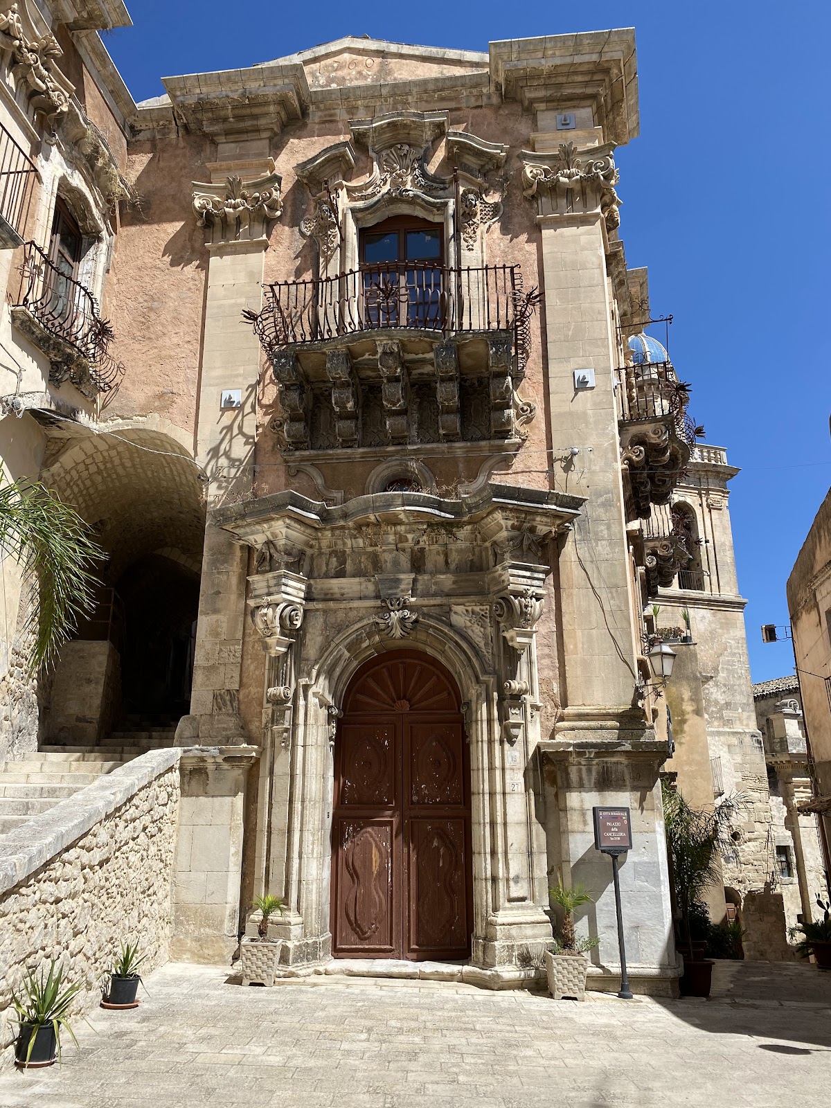 Palazzo della Cancelleria — Punto di interesse a Ragusa, Ragusa