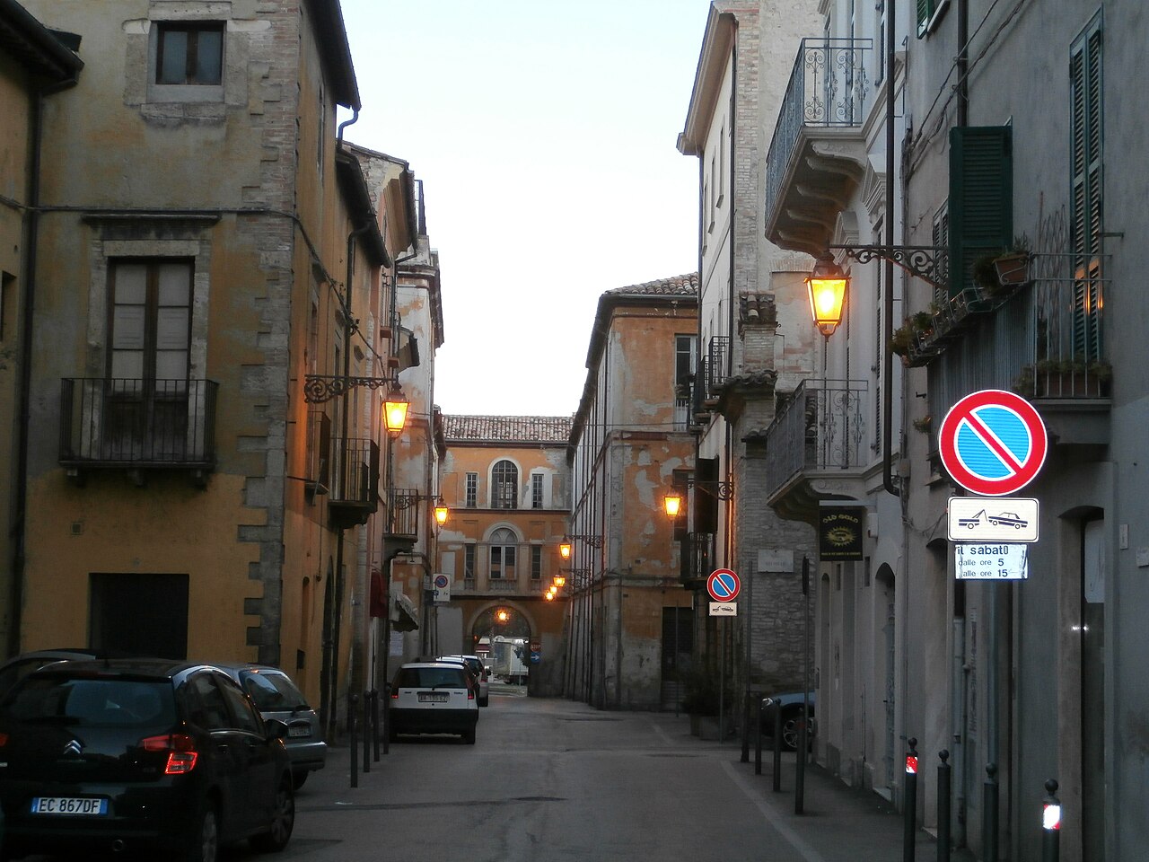 Casa dei Melatino — Punto di interesse a Teramo, Teramo