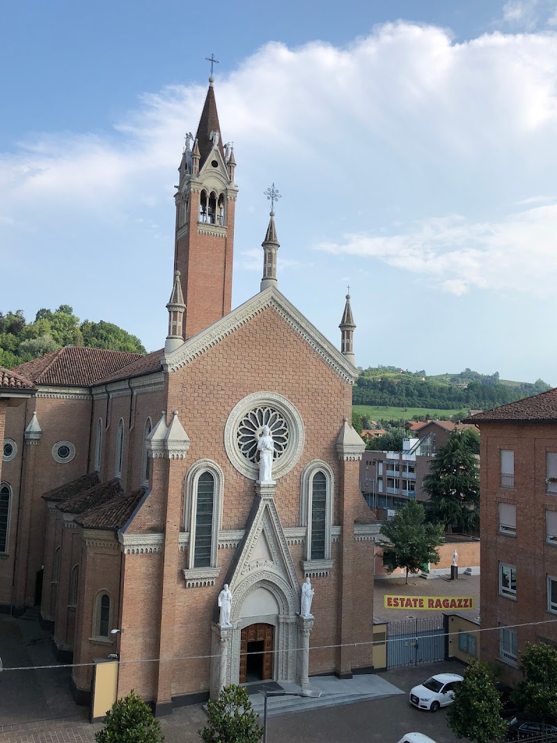 Parrocchia Divin Maestro — Punto di interesse a Alba, Cuneo