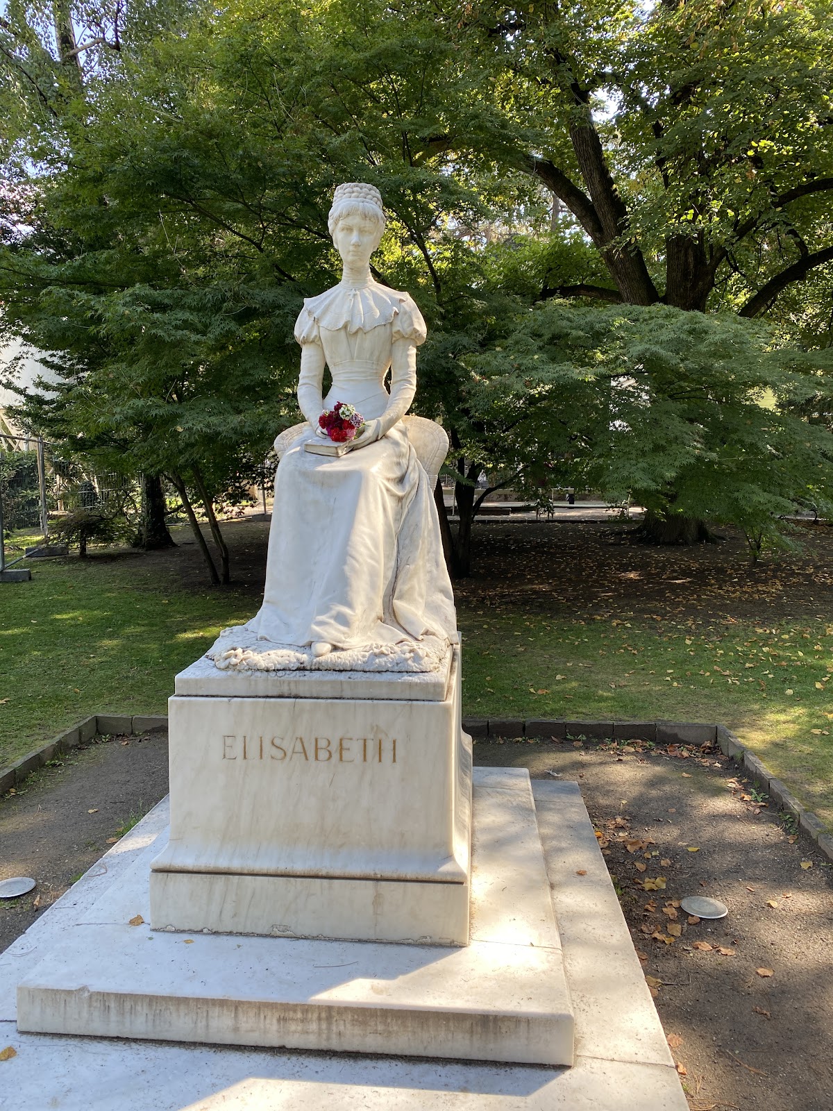 Monumento all'Imperatrice Elisabetta (Sissi) — Punto di interesse a Merano, Bolzano