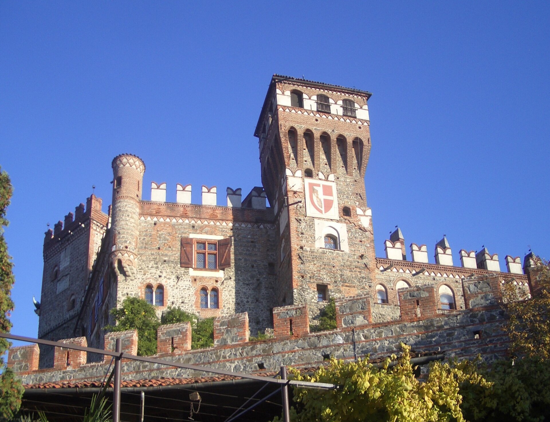 castello di Pavone Canavese — Punto di interesse , Torino