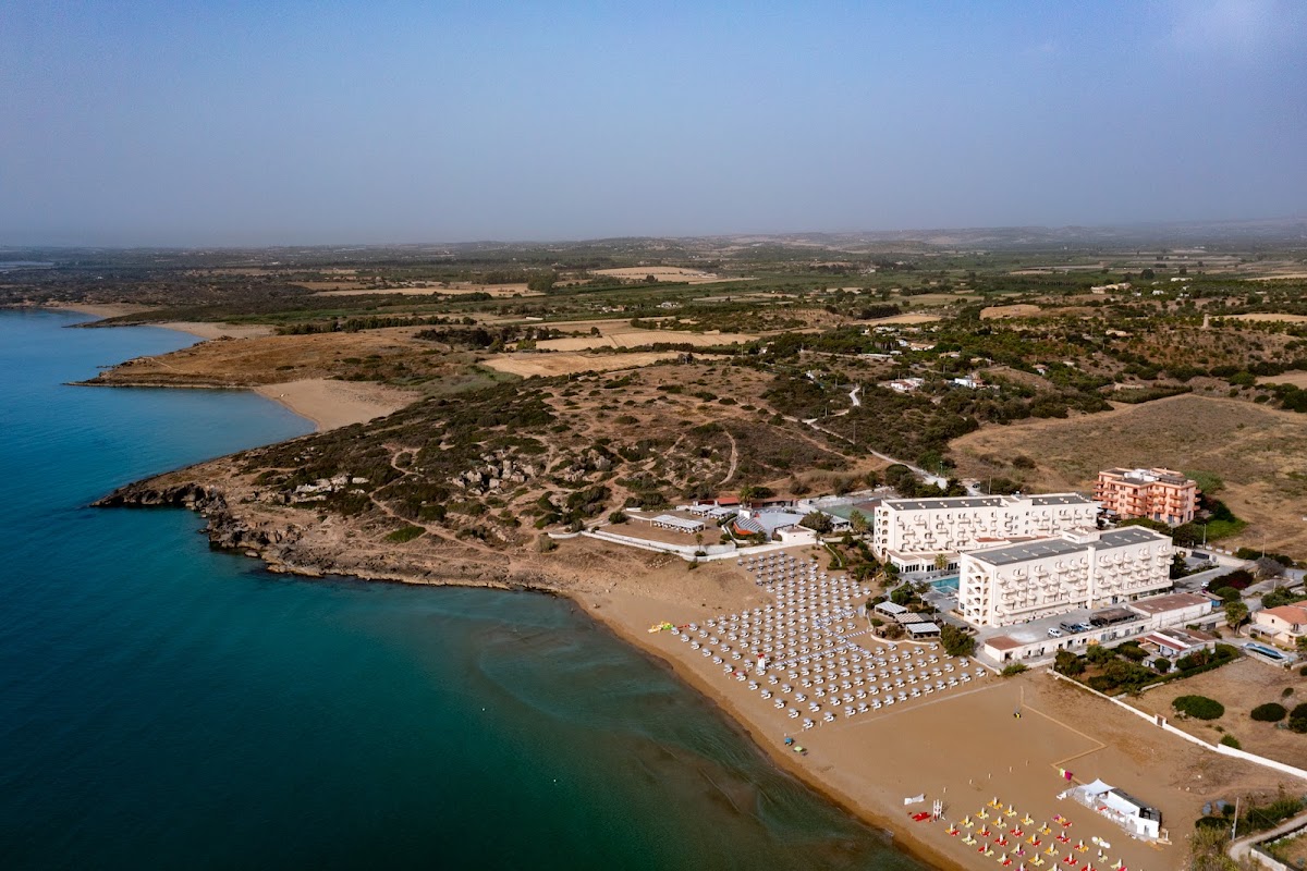 Hotel Club Eloro — Punto di interesse a Noto, Siracusa