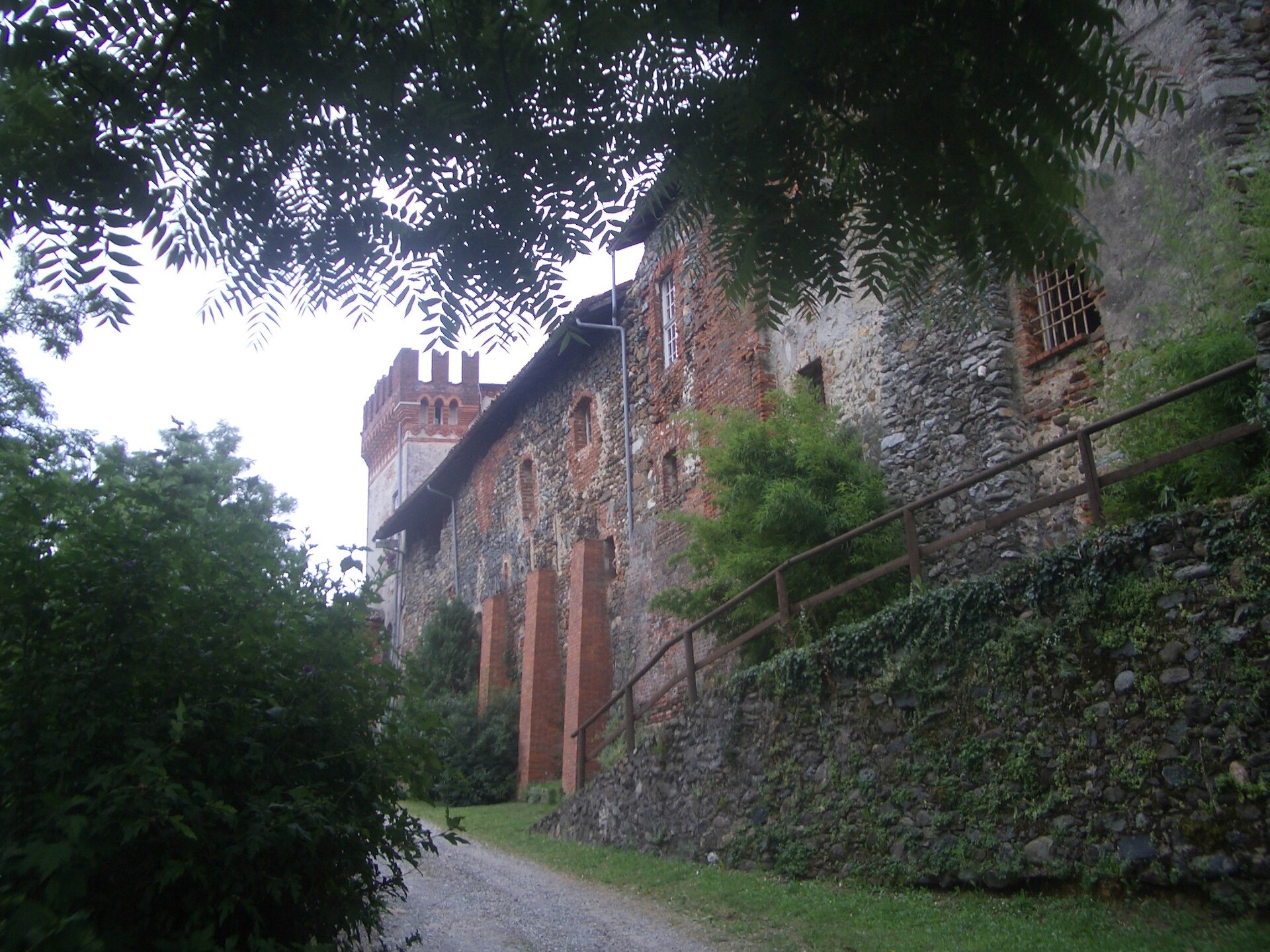 castello di Castellamonte — Punto di interesse , Torino