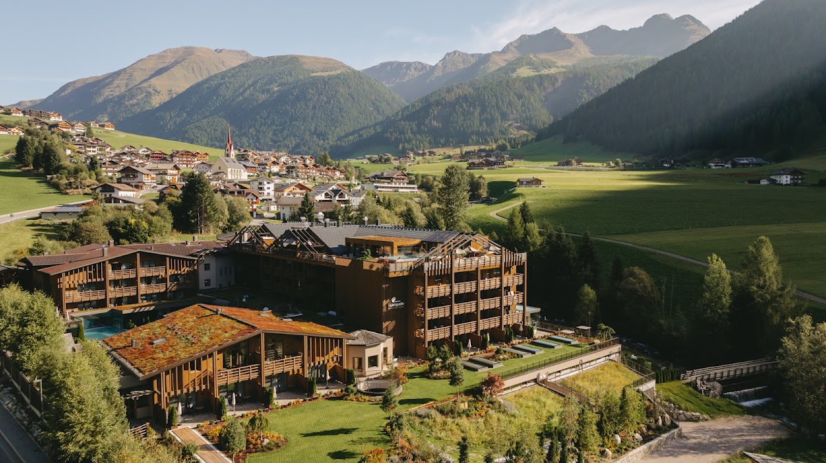 Hotel Quelle - Nature Spa Resort — Punto di interesse a Bolzano, Bolzano