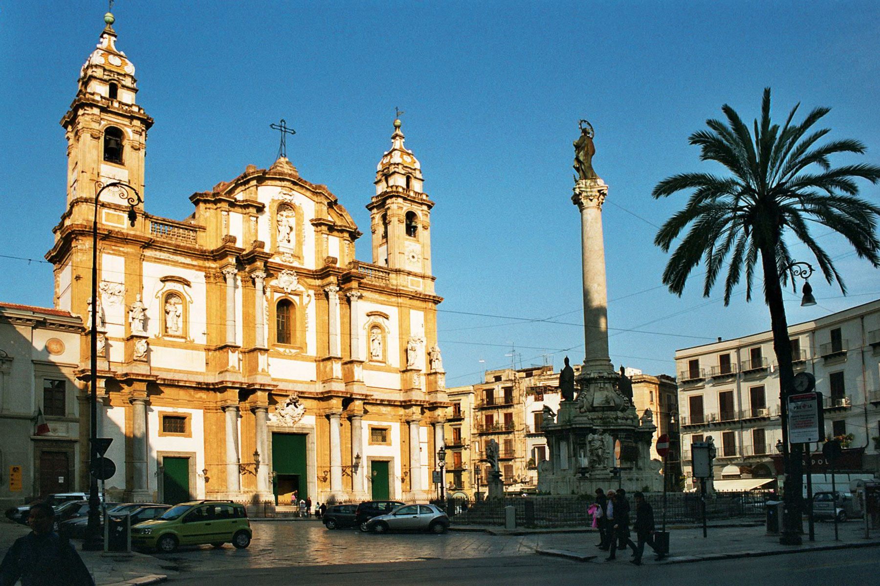 Chiesa di San Domenico — Punto di interesse a Palermo, Palermo