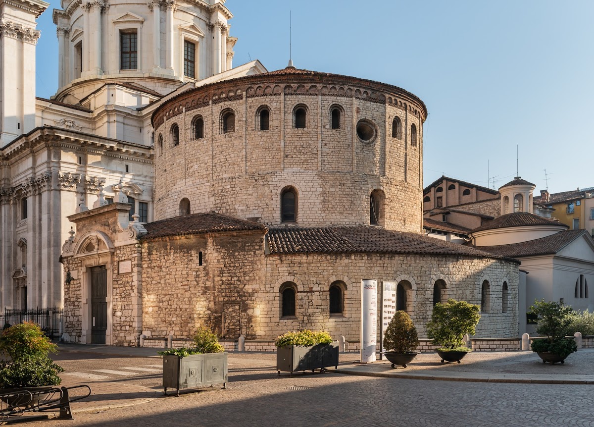Duomo Vecchio — Punto di interesse a Brescia, Brescia