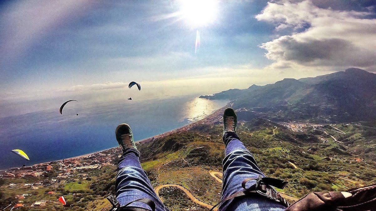 Etna Fly - Parapendio a Letojanni e Taormina - Tandem paragliding - Gli specialisti per volare ovunque in Sicilia — Point d'intérêt in Taormina, Messina
