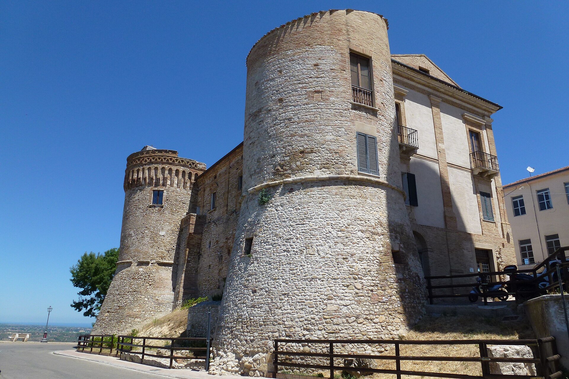 castello di Monteodorisio — Punto di interesse , Pescara