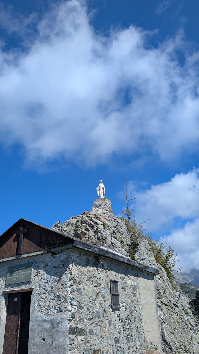 Sentiero per il Rocca Sella e Colle Arponetto