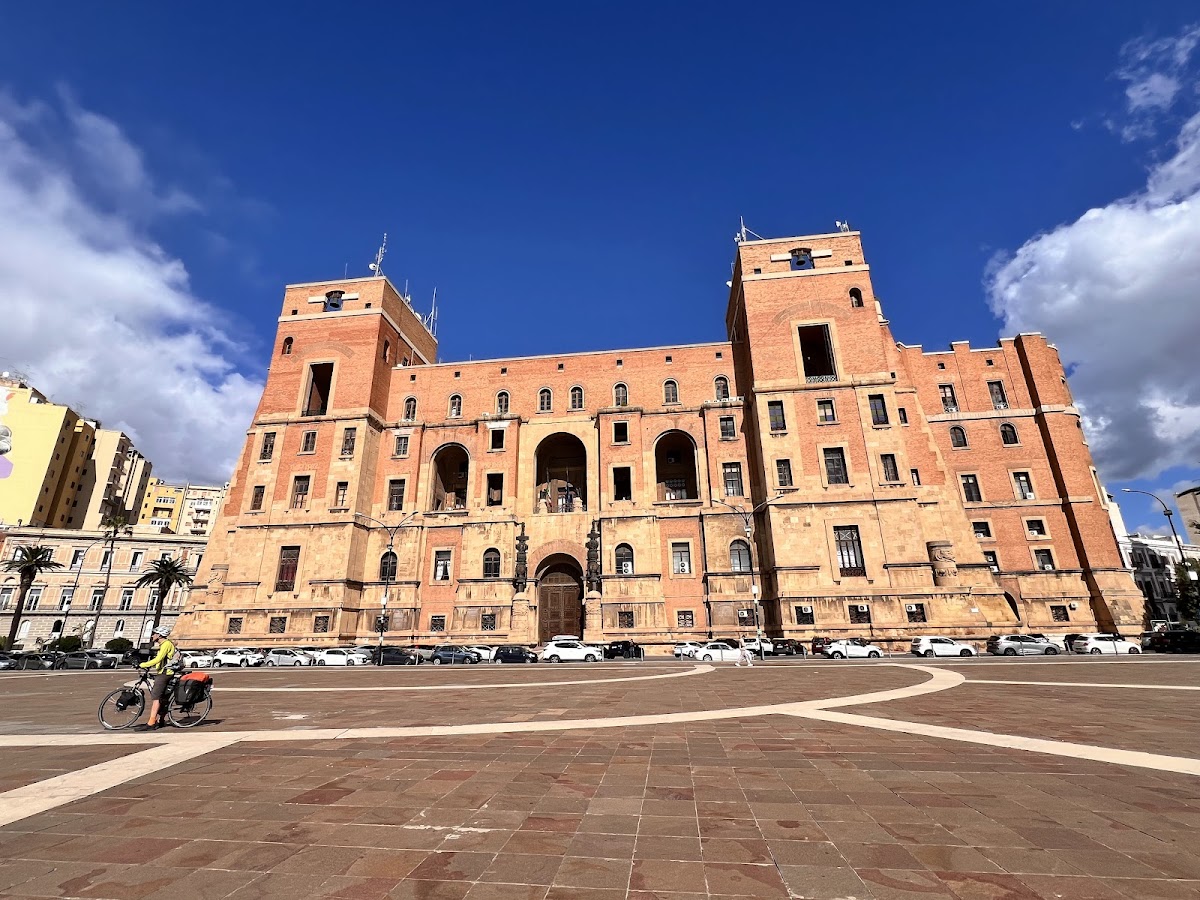 Palazzo del Governo — Punto di interesse a Taranto, Taranto