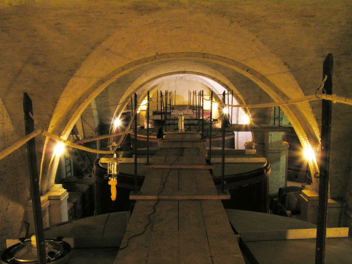 Cantina Mazzarosa Devincenzi — Punto di interesse a Pescara, Pescara