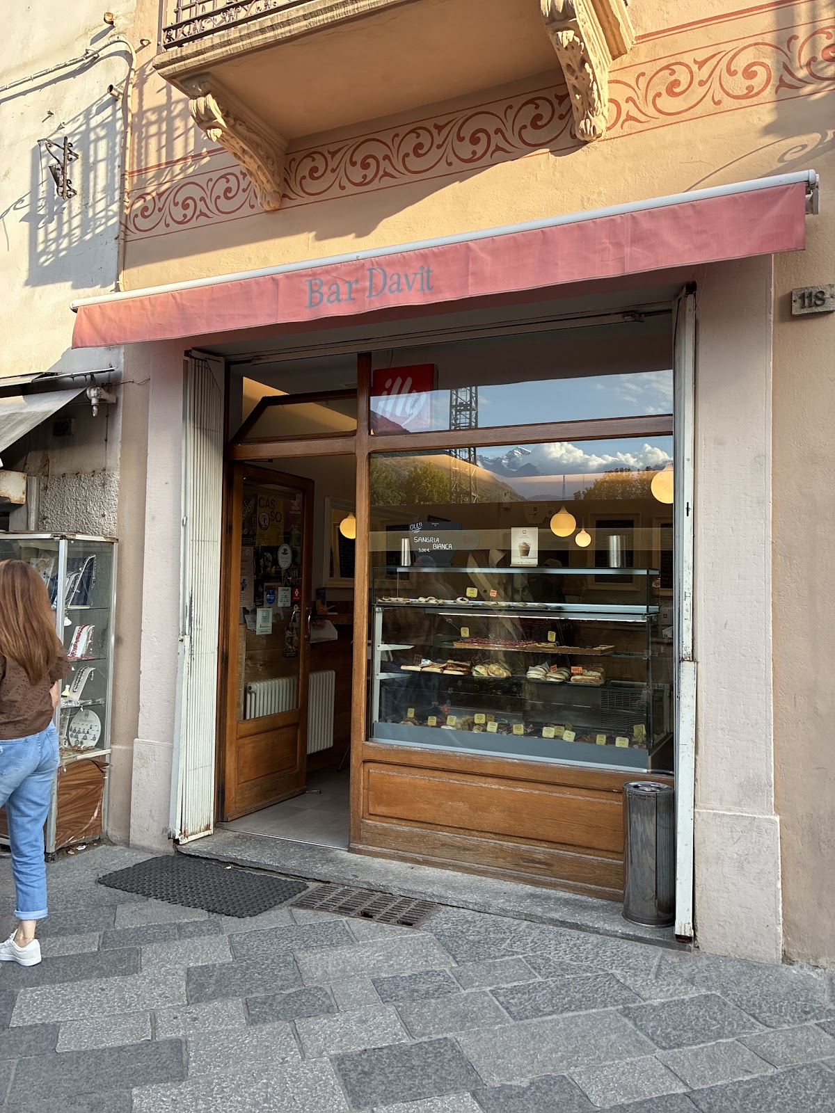 Bar Davit — Punto di interesse a Aosta, Aosta