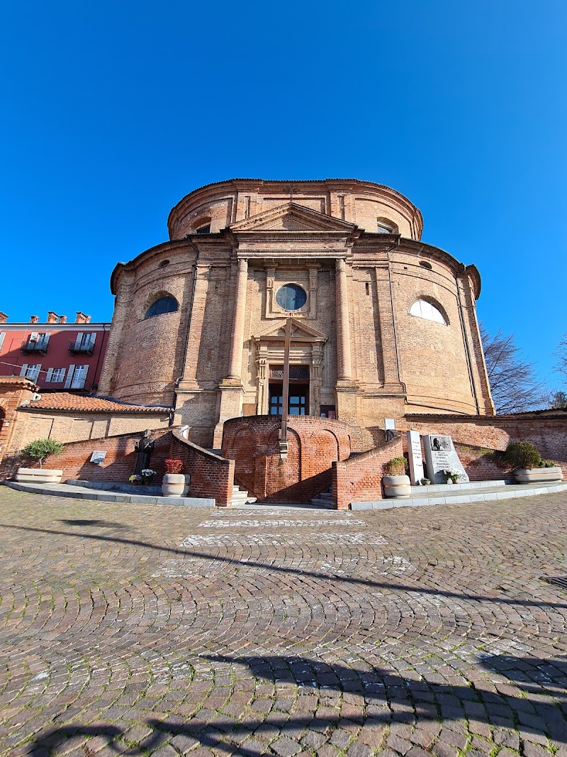 Convento Frati Cappuccini — Punto di interesse a Bra, Cuneo