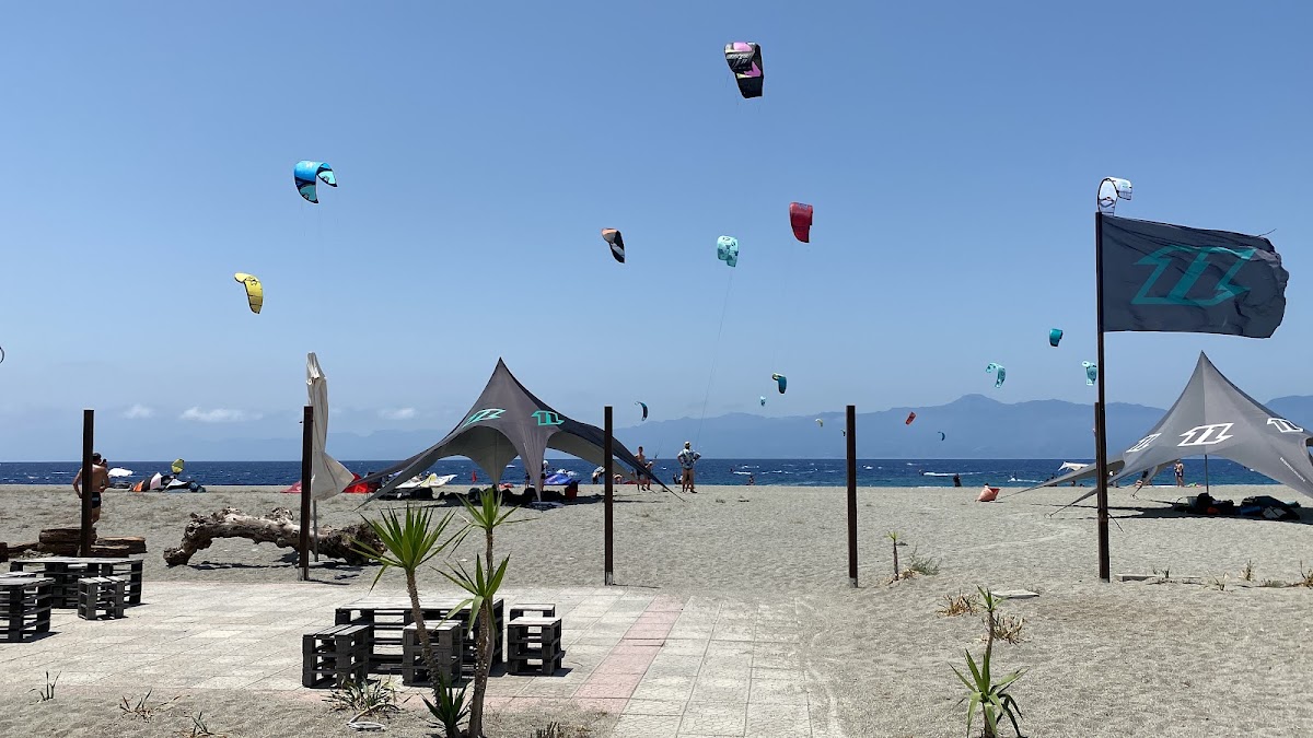 Free Spirits Punta Pellaro — Punto di interesse a Reggio Calabria, Reggio Calabria