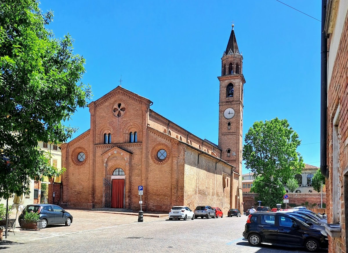 Chiesa di San Michele Vetere — Punto di interesse a Cremona, Cremona