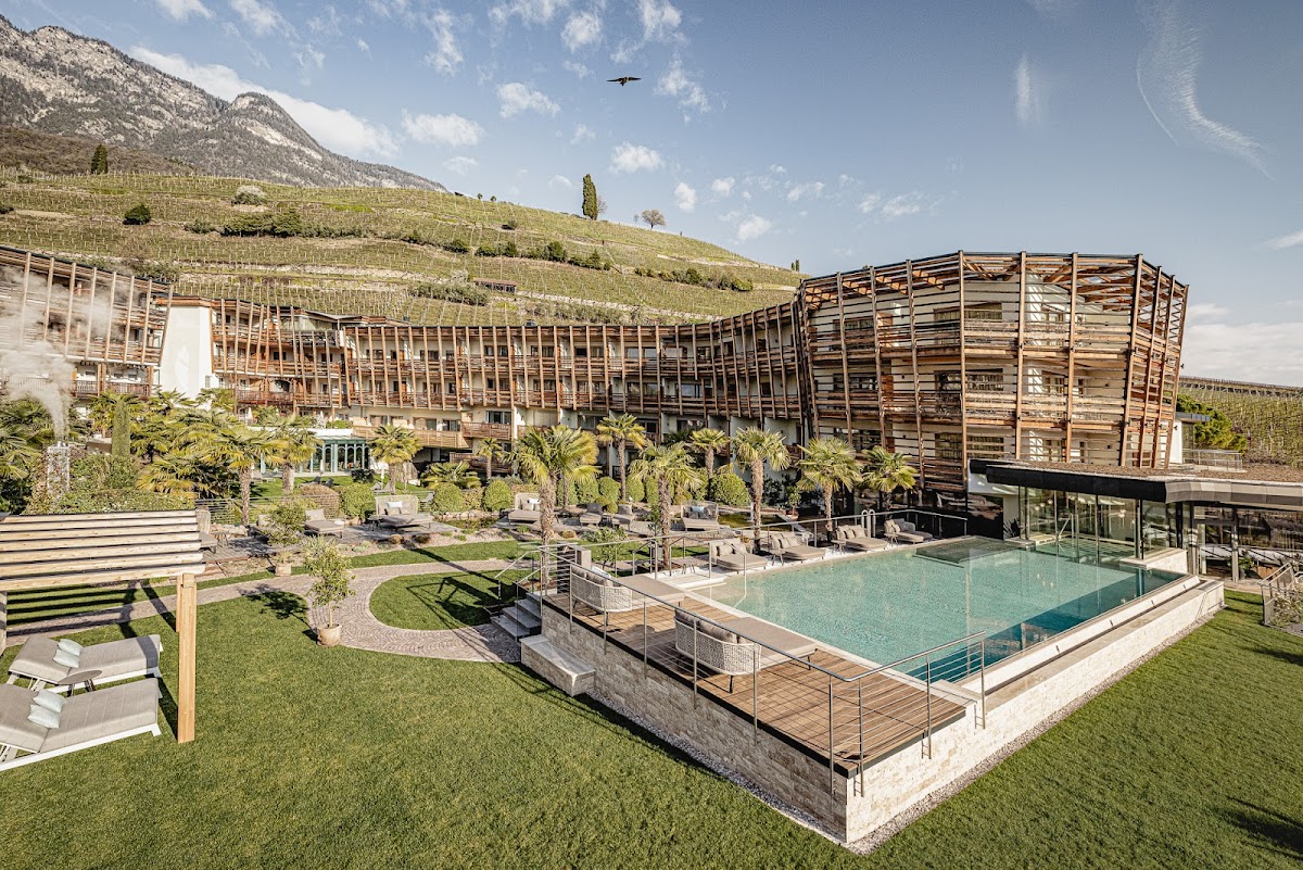 SEELEITEN - Lake Spa Hotel — Punto di interesse a Bolzano, Bolzano