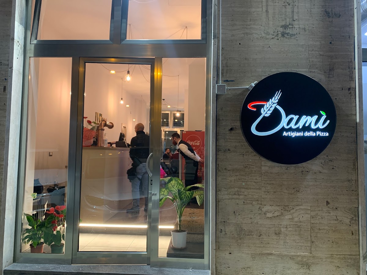 Damì Pizza & Burger — Punto di interesse a Palermo, Palermo