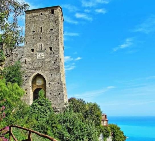 Porta Canarda — Punto di interesse a Dolceacqua, Imperia