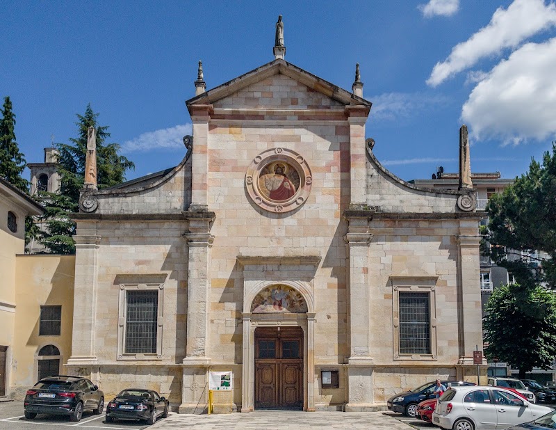 Chiesa prepositurale di S. Maria Assunta — Punto di interesse a Arona, Novara