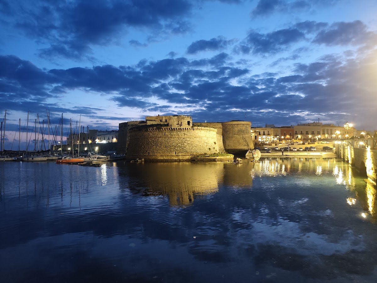 Castello Angioino — Punto di interesse a Gallipoli, Lecce
