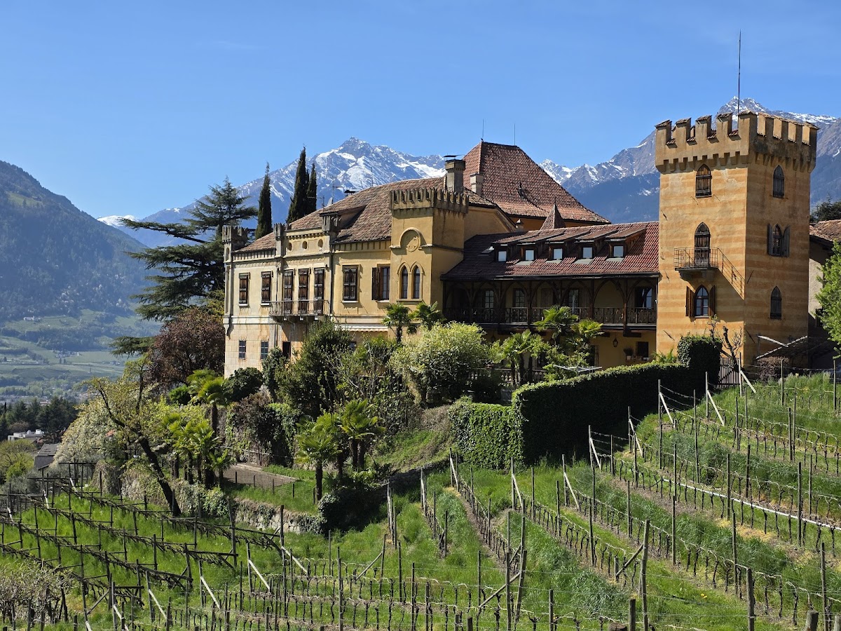 Castello Rametz - Wine Museum — Punto di interesse a Merano, Bolzano