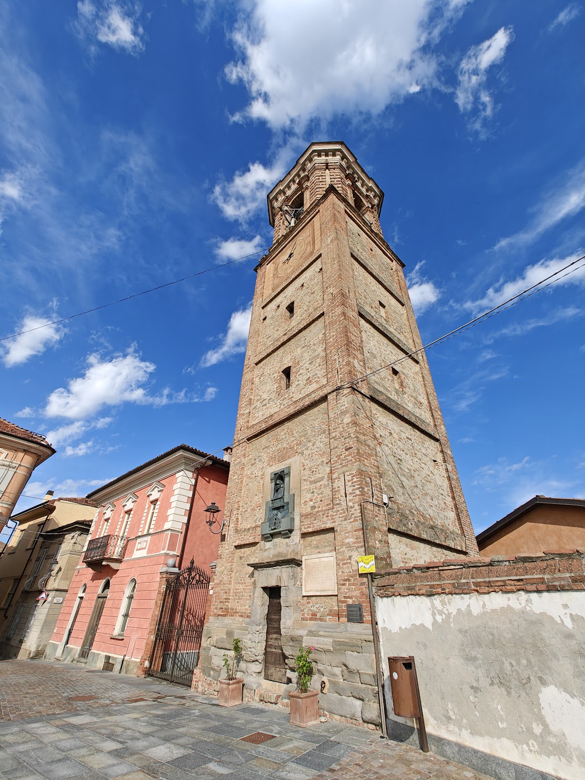 Torre Campanaria di La Morra — Punto di interesse a La Morra, Cuneo