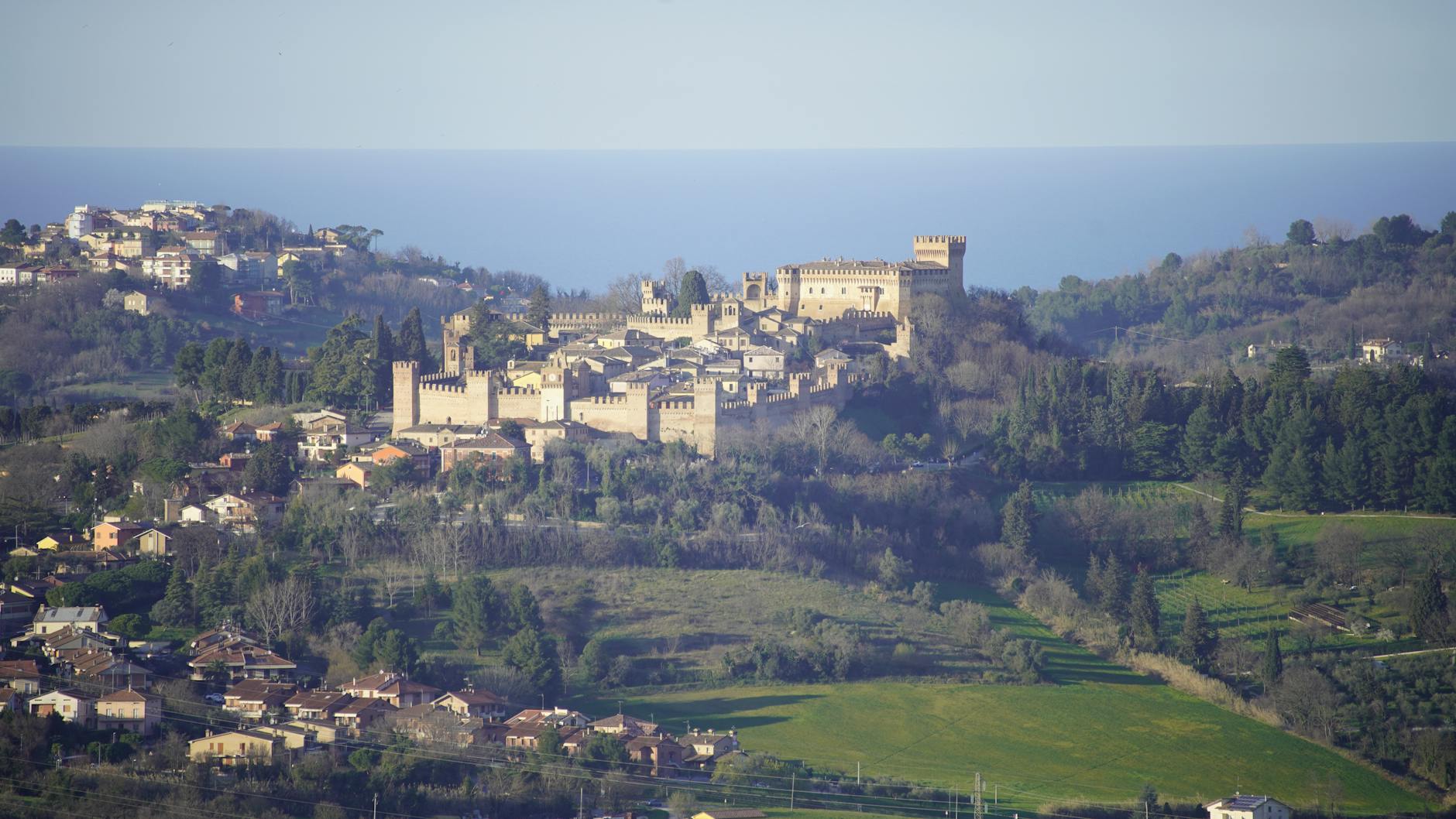 Gradara — Punto di interesse a Gradara, Bologna