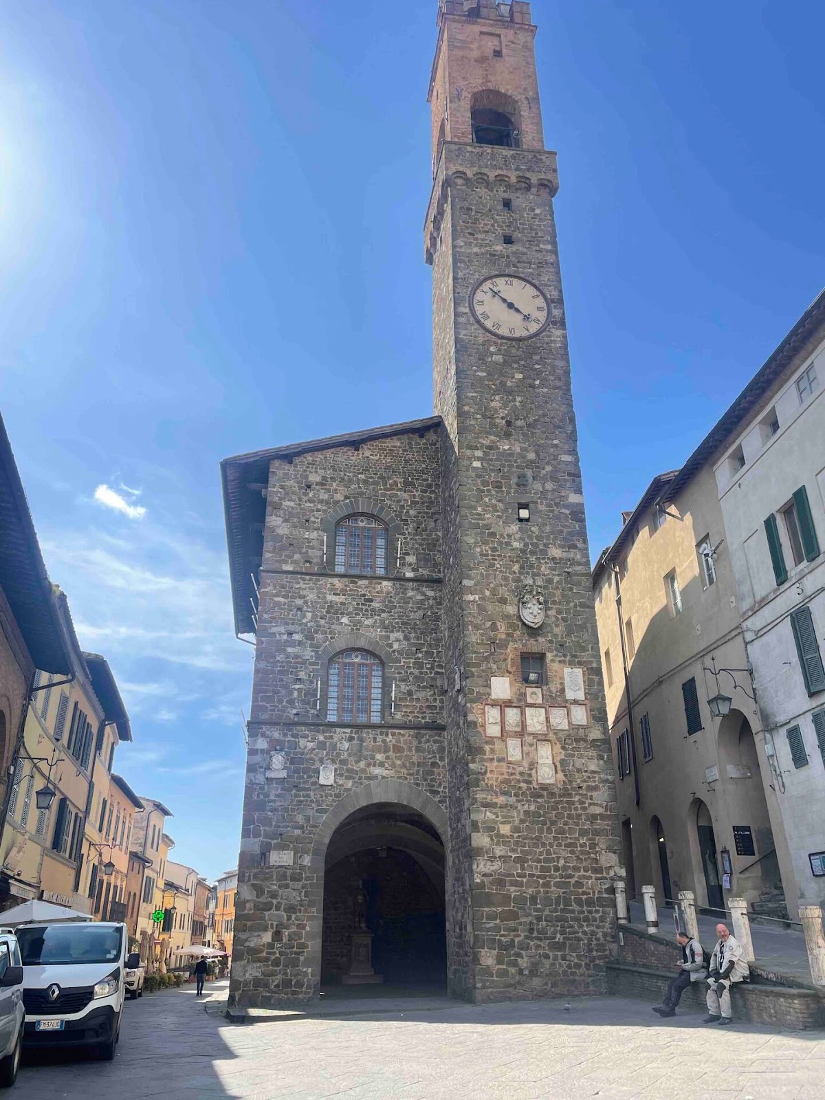Piazza del Popolo apartment- affittacamere Mariuccia — Punto di interesse a Montalcino, Siena