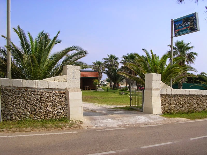 Area Camper & Bungalow I Faraglioni — Punto di interesse a Lecce, Lecce
