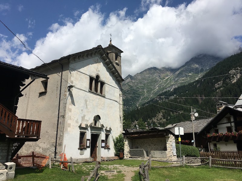 Chiesa di Isella - Madonna Addolorata — Punto di interesse a Macugnaga, VCO