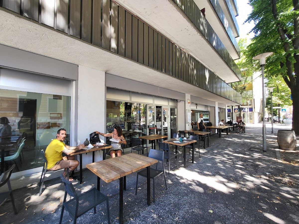 Pizzeria da Albert — Punto di interesse a Trento, Trento