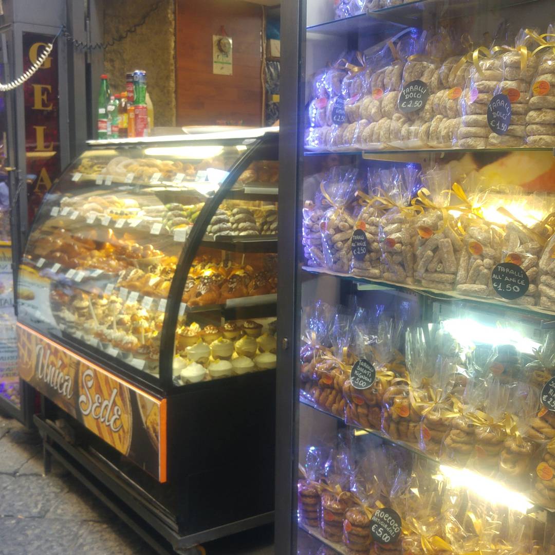 Sindaco squisitezze napoletane — Punto di interesse a Napoli, Napoli