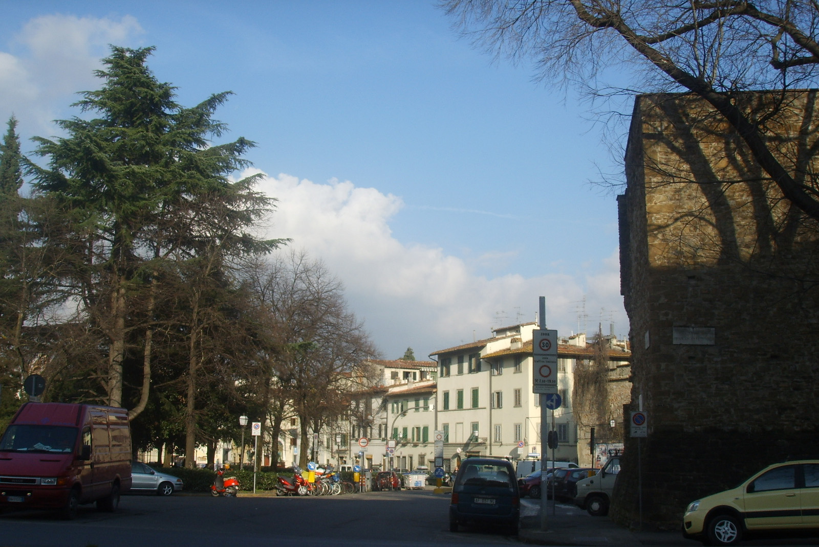 Piazza Torquato Tasso — Punto di interesse a Firenze, Firenze
