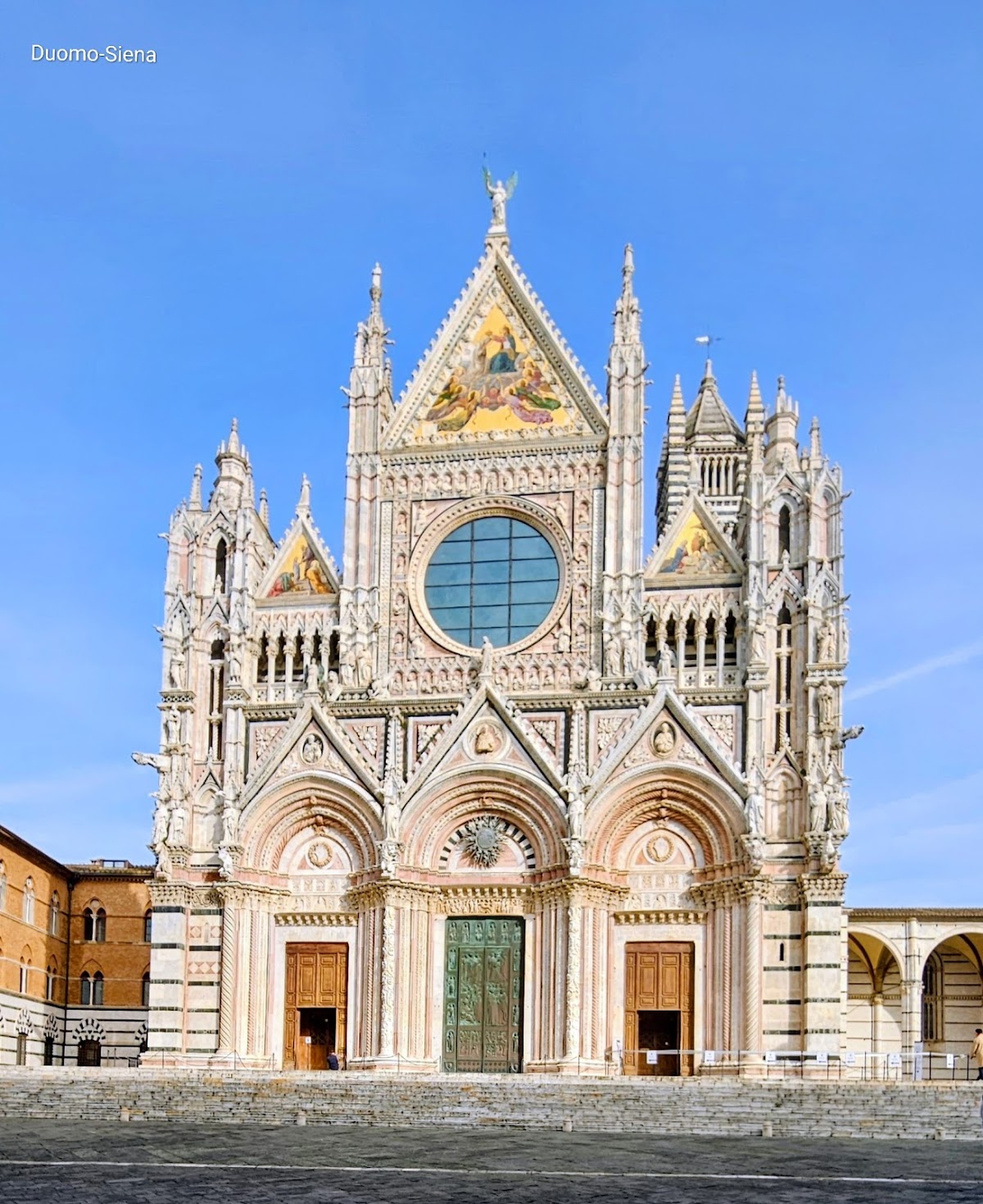 Piazza del Duomo — Punto di interesse a Siena, Siena