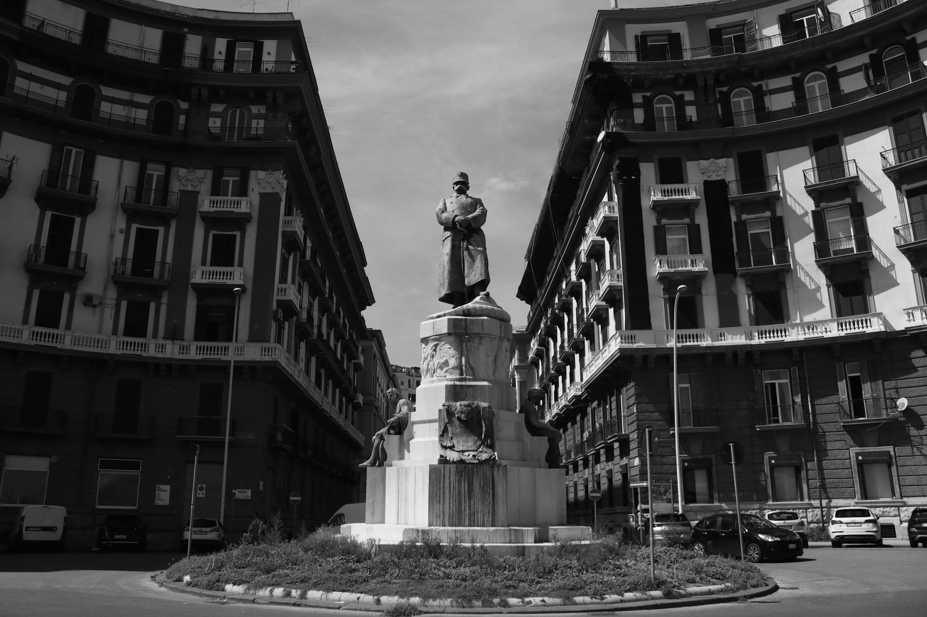 Monumento a Salvo D'Acquisto C 10 — Punto di interesse a Napoli, Napoli