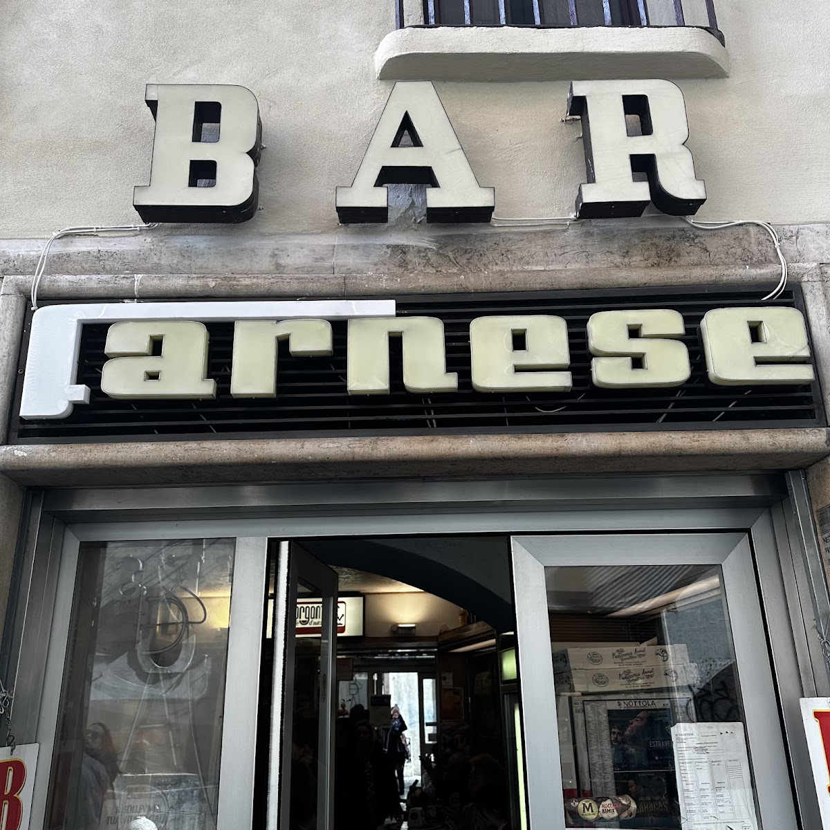 Bar Farnese — Punto di interesse a Roma, Roma