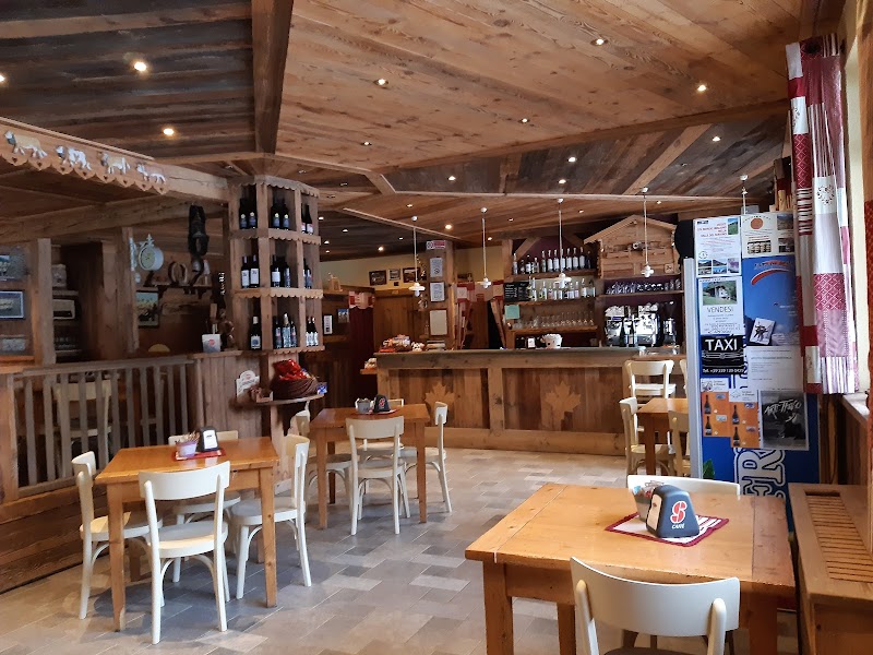 Ristorante da Giò - Bar la Goille — Ristorante a Valtournenche, Piedmont