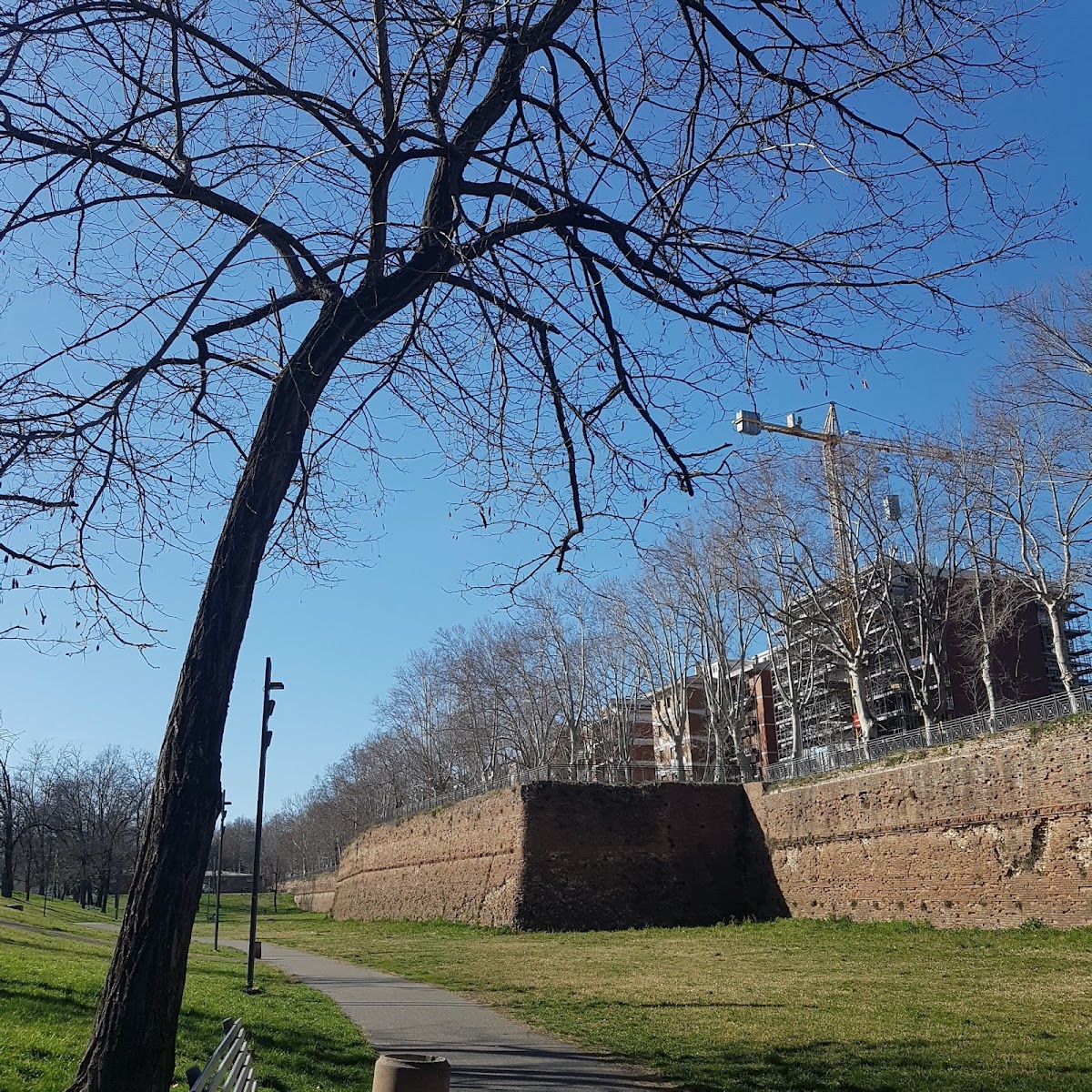 Mura Farnesiane — Punto di interesse a Piacenza, Piacenza