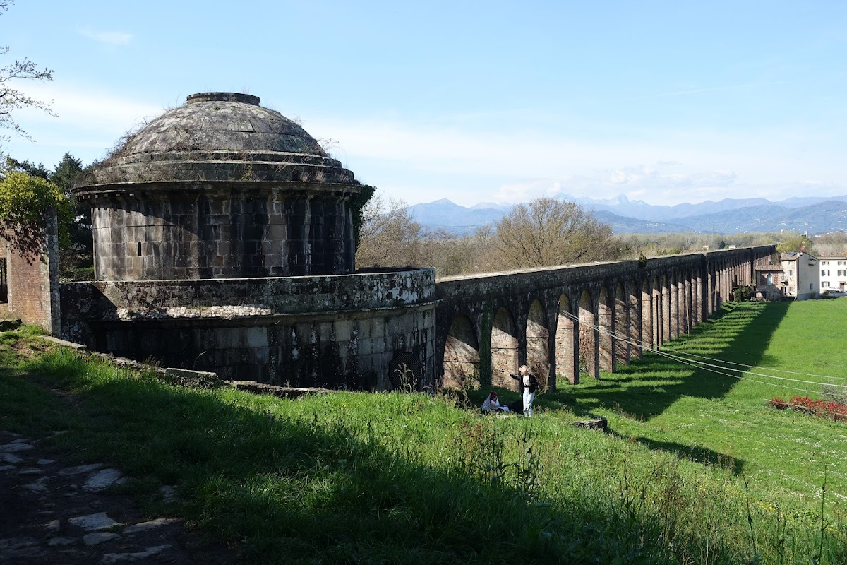 Acquedotto Nottolini — Punto di interesse a Lucca, Lucca