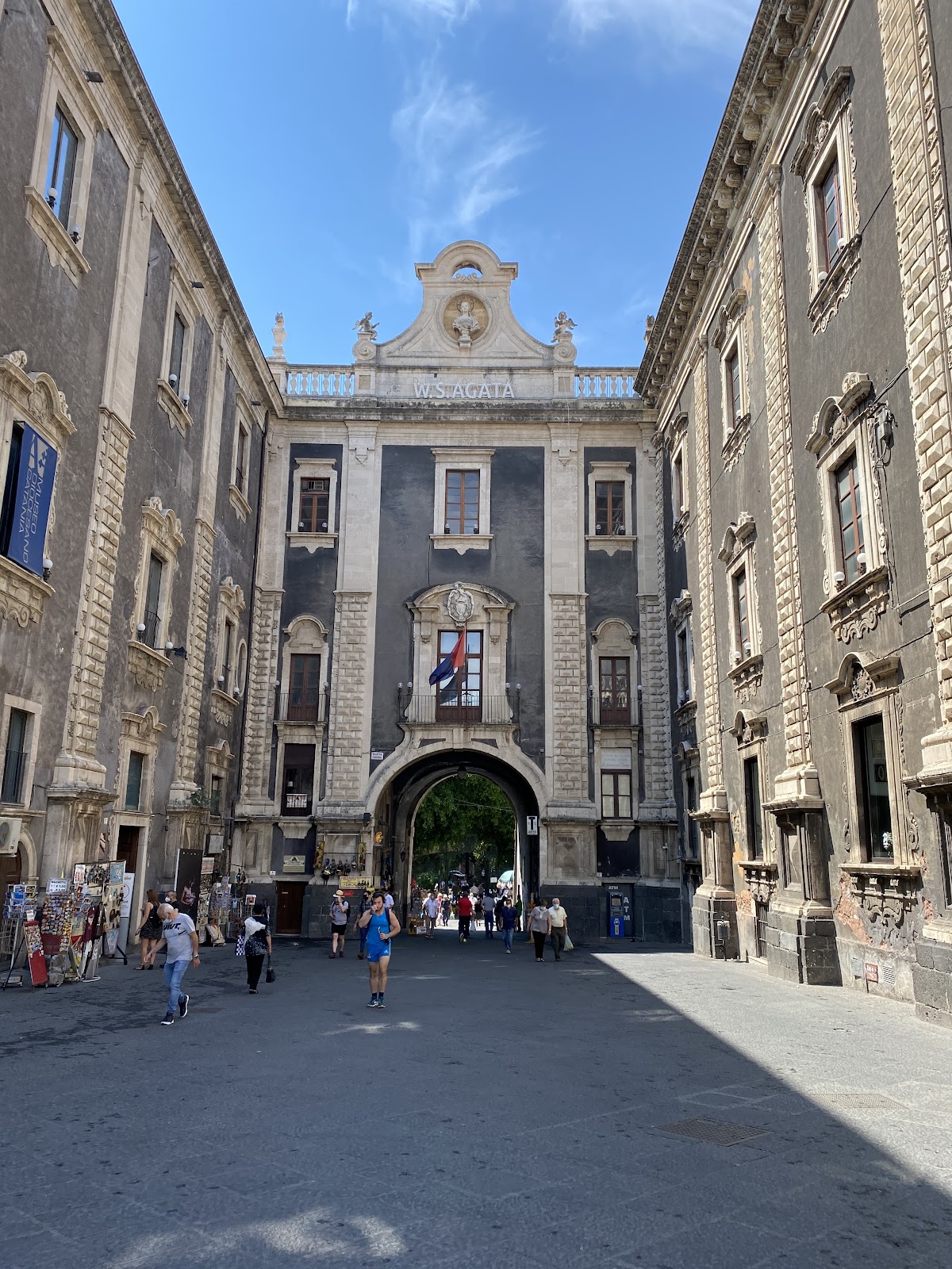 Porta Uzeda — Punto di interesse a Catania, Catania