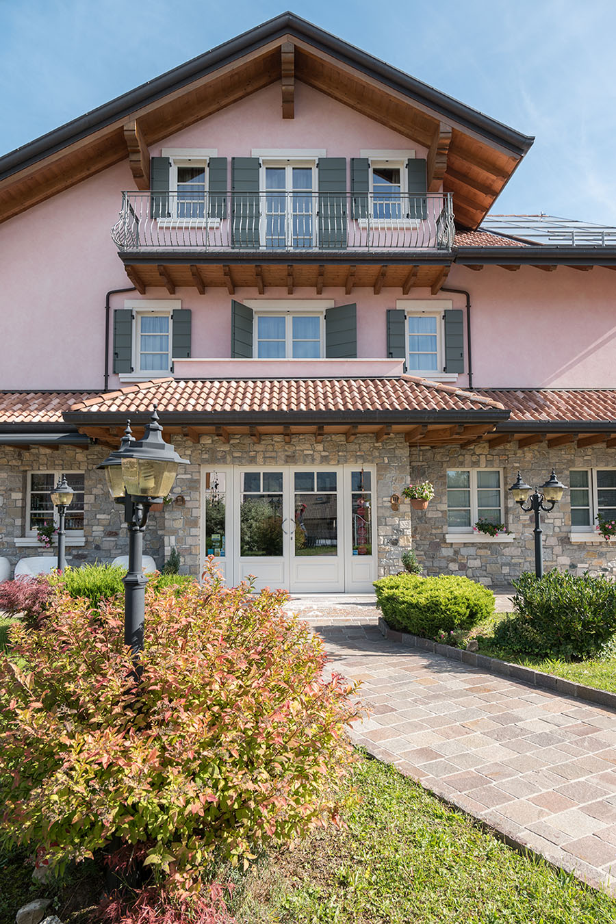 T'Ami Hotel Resort Spa — Punto di interesse a Bergamo, Bergamo