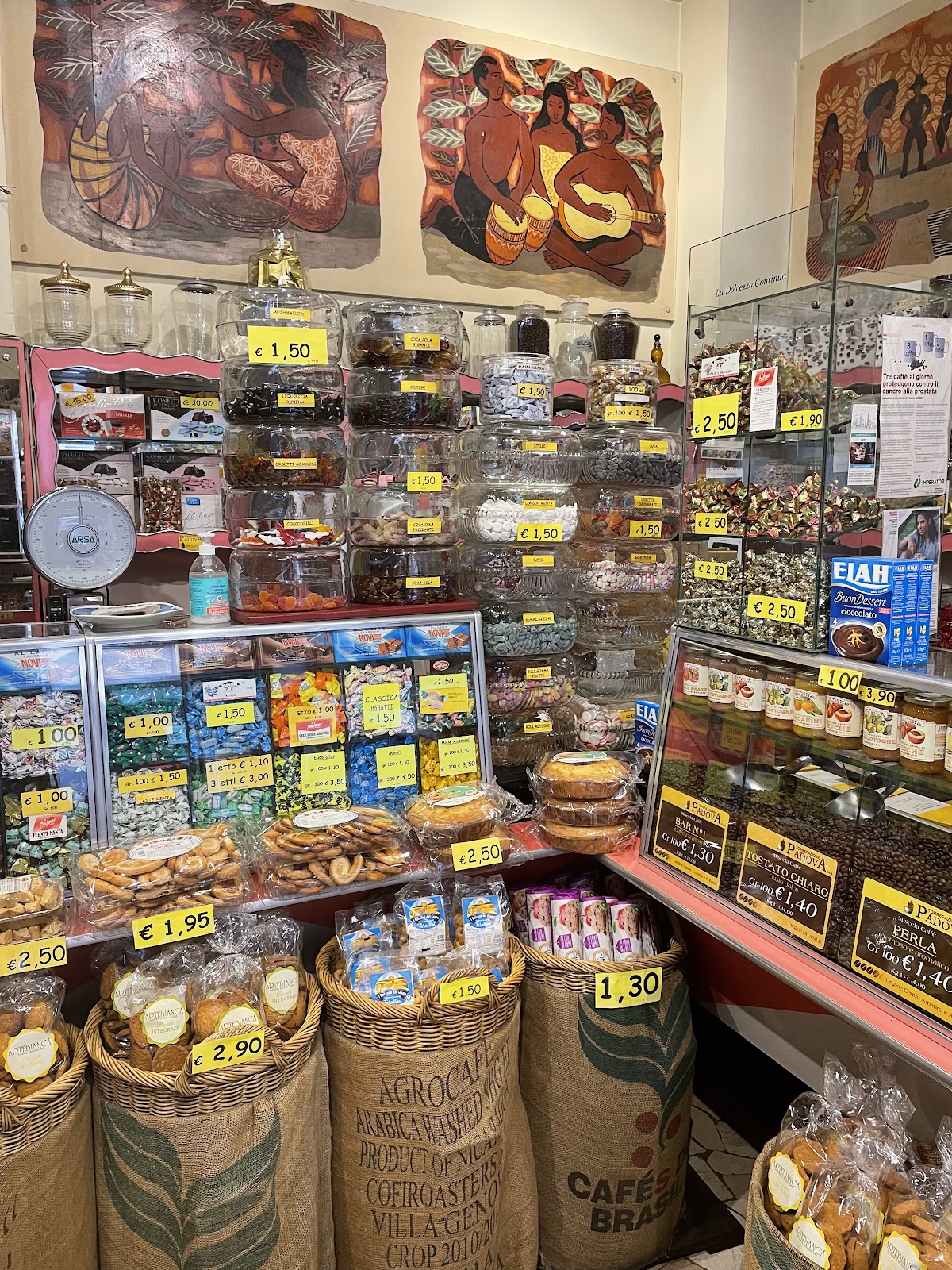 Sas-Cornelli Ferruccio E Figli — Punto di interesse a Milano, Milano