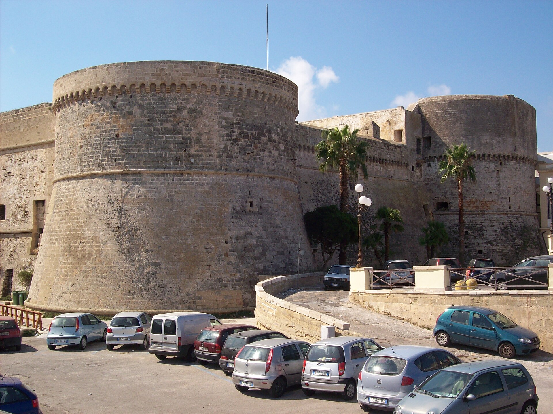 castello di Gallipoli — Punto di interesse , Bari