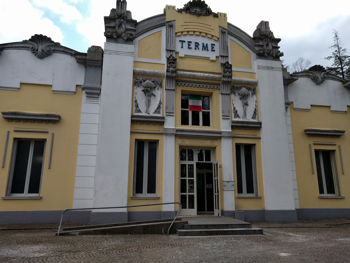 Centro Cure Termali Salvarola — Punto di interesse a Modena, Modena