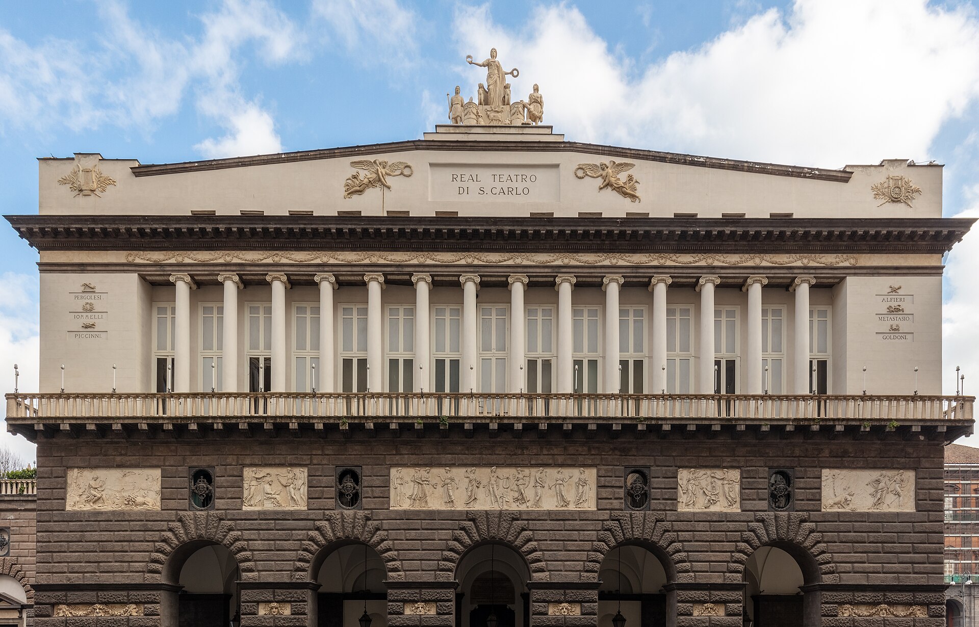 Teatro di San Carlo — Punto di interesse a Napoli, Napoli