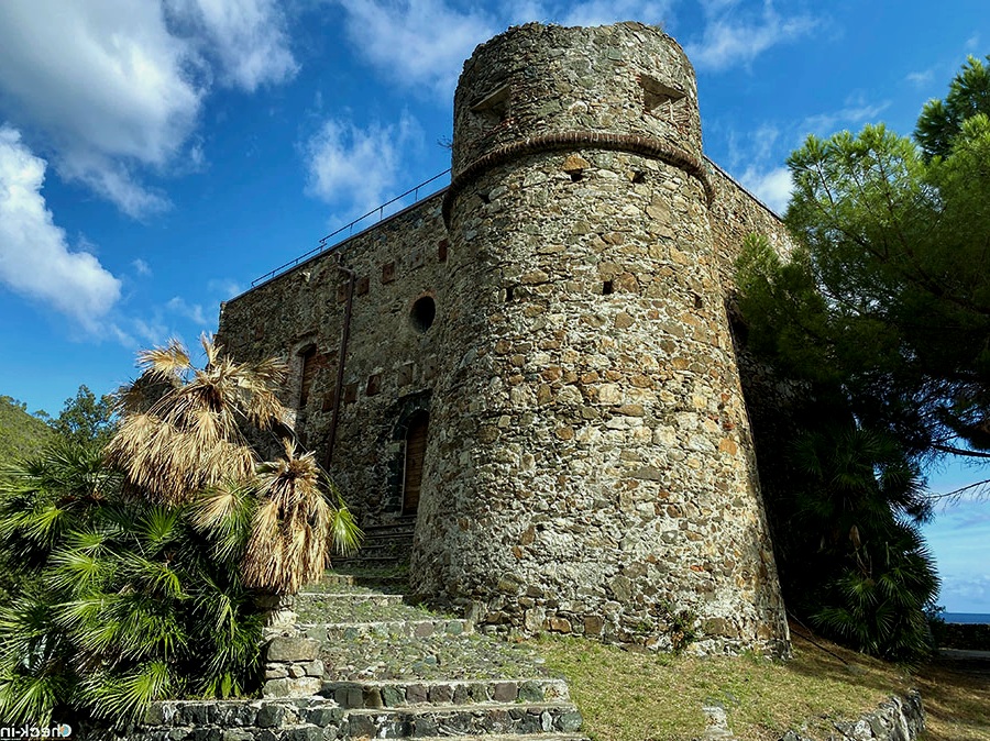 castello di Bonassola — Punto di interesse , Genova