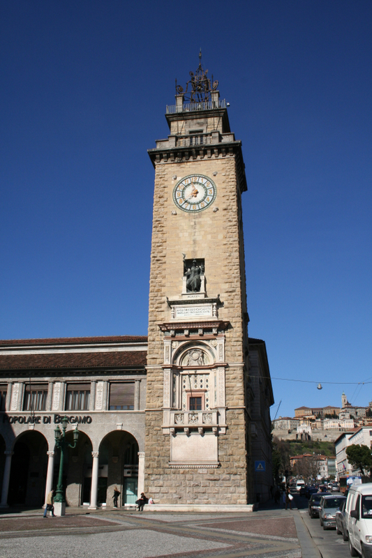 Torre dei caduti — Punto di interesse a Bergamo, Bergamo